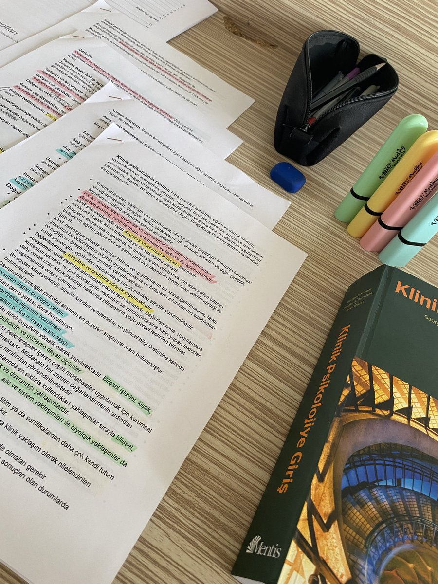 Günü gününe çalışıp not çıkarıp sınav haftasında sadece bakışmayı tercih ediyorum teşekkürler :)