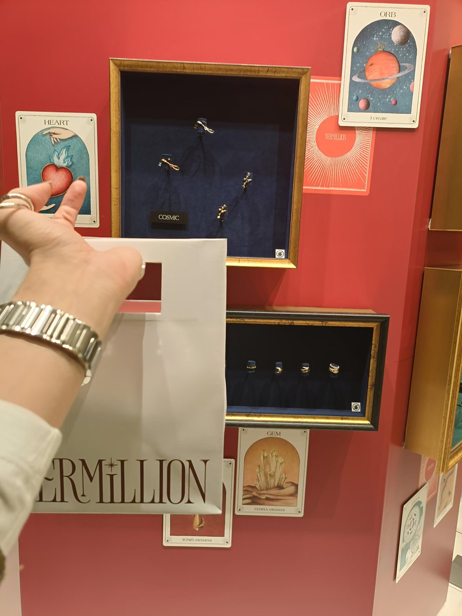 今日も大盛況でした🥰VERMILLION伊勢丹新宿店ポップアップ、気になっていたアイテムと想定外のアイテムを1点ずつ購入 欠品増えてきたみたいなので、気になる方はお早めに🏃来週火曜日まで！