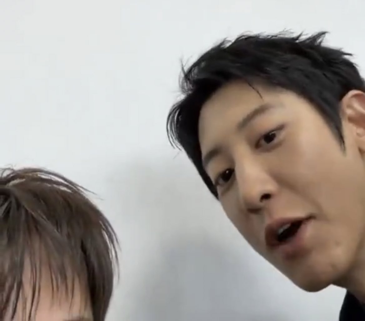 ari 💌 tweet media