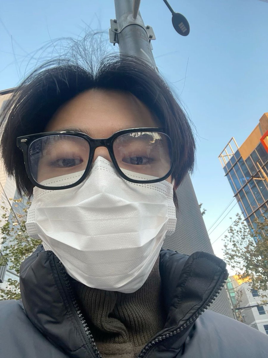 wondeul's tweet photo. IS HE BACK?!??!!! https://t.co/OaRq2Cx5zU