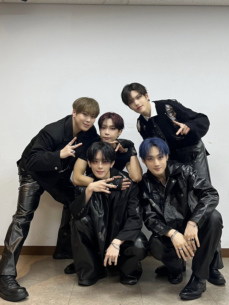 VERIVERY_OFFICIAL tweet media