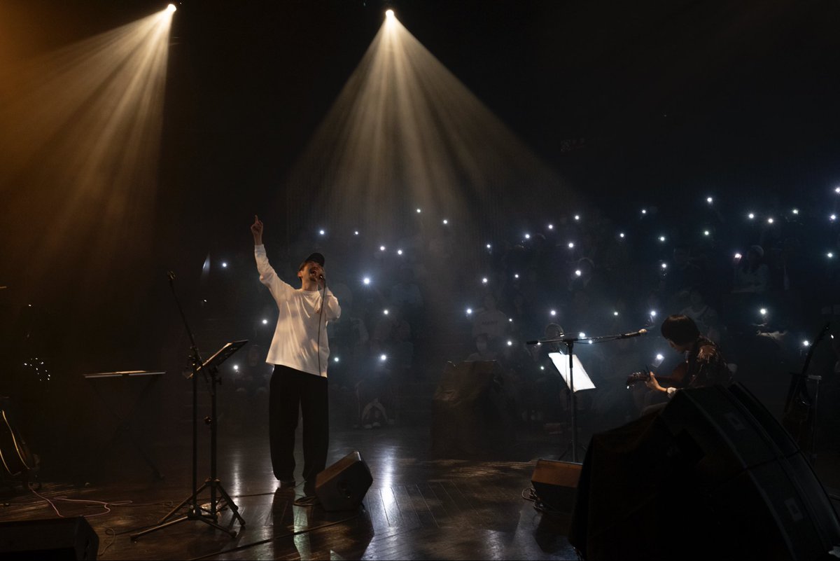 MASHSTAFF05's tweet photo. 本日はデビュー日。19年目を迎えました!
変わらず音楽が大好きで、歌に夢中です。
歌手でいさせてくれて、ありがとう!
これからも情熱を持って歌声を届けていきます。
MASH
#Iamasinger https://t.co/3682HeWhcs