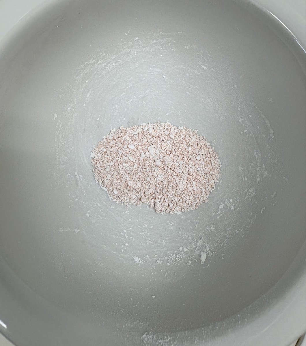 koro_suke13's tweet image. タケプロンOD錠の粉砕。
小さいつぶつぶを潰さないように、ごりごりしなければ大丈夫？