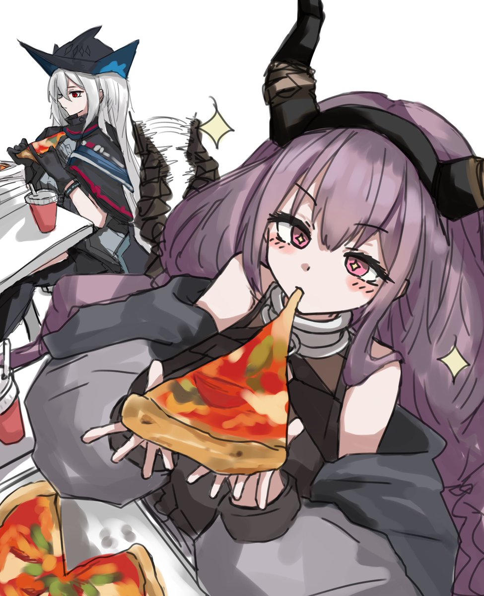 ピザもぐもぐティフォン