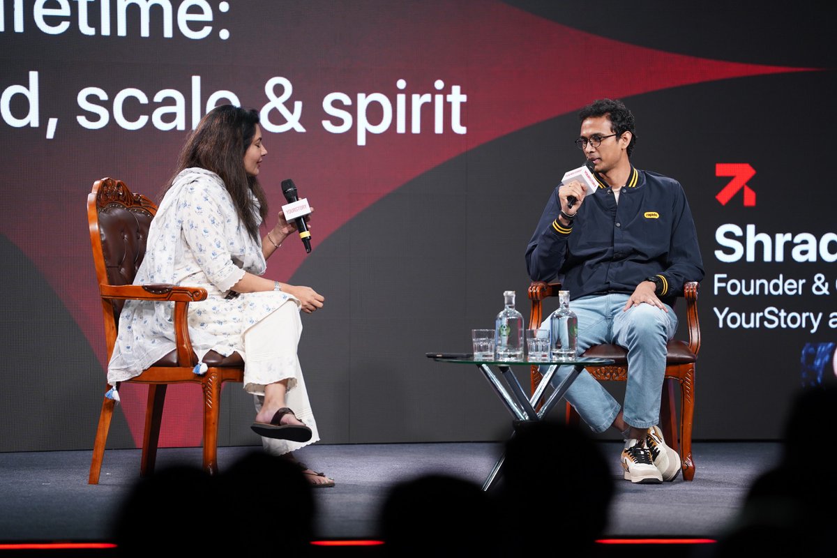 YourStory_Hindi's tweet image. #TechSparks2025 के मंच पर @rapidobikeapp के को-फाउंडर @sankaaravind बोले,

“#Rapido सिर्फ़ मेट्रो सिटीज़ के लिए नहीं, 50 करोड़ लोगों के लिए बना है। हर दिन 50 लाख यूज़र सफर करते हैं और 30 लाख कैप्टन कमाई करते हैं।”

@YourStoryCo | @_TechSparks | @SharmaShradha

#YourStory