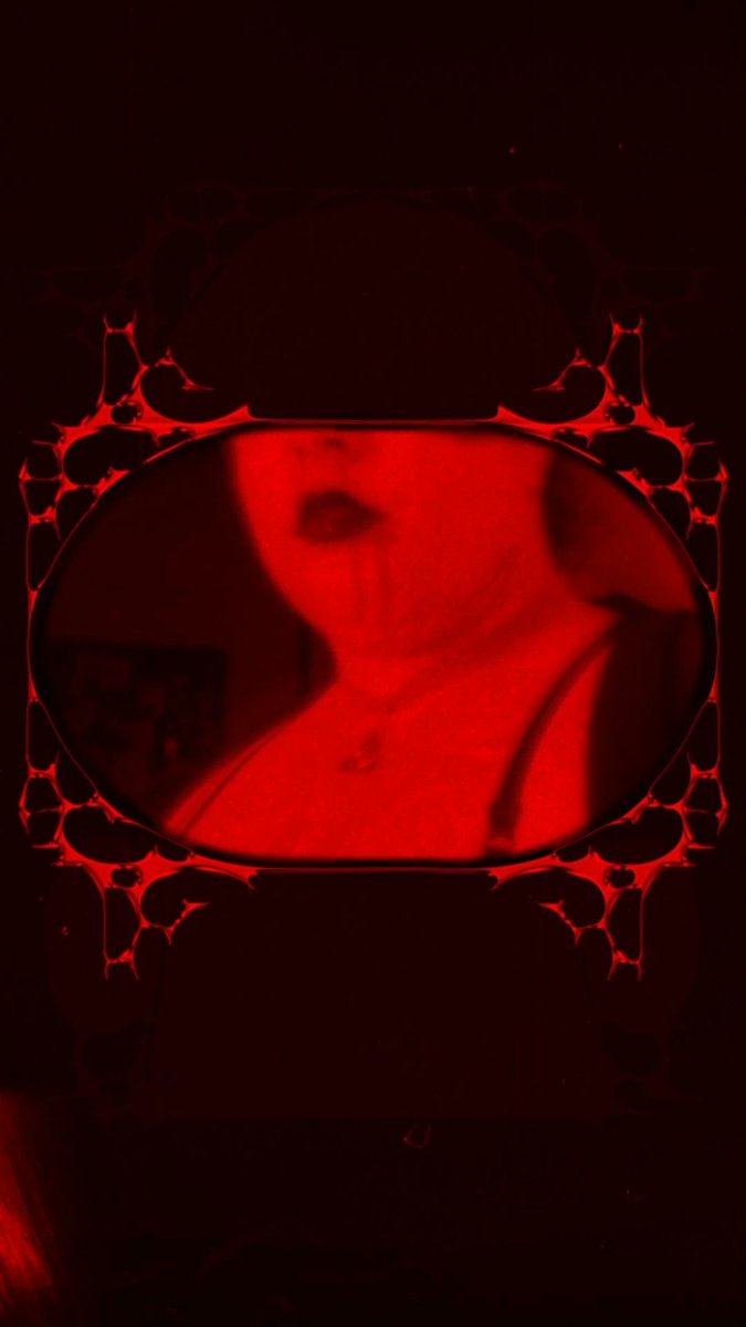 bbwasp13's tweet photo. Sua vampira. https://t.co/9Ydb9zcEp4