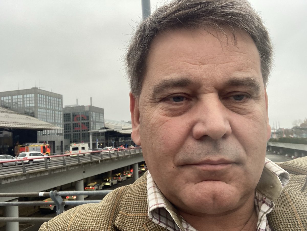 ABridgen's tweet photo. Auf wiedersehen Hamburg. Heading back to the UK shortly.The Germans are very like the Brits, very good people just appallingly  badly led. Merz like Starmer has to go, but until we change the system they will only be replaced by someone equally bad or perhaps even worse ? https://t.co/TQP96sMj4x
