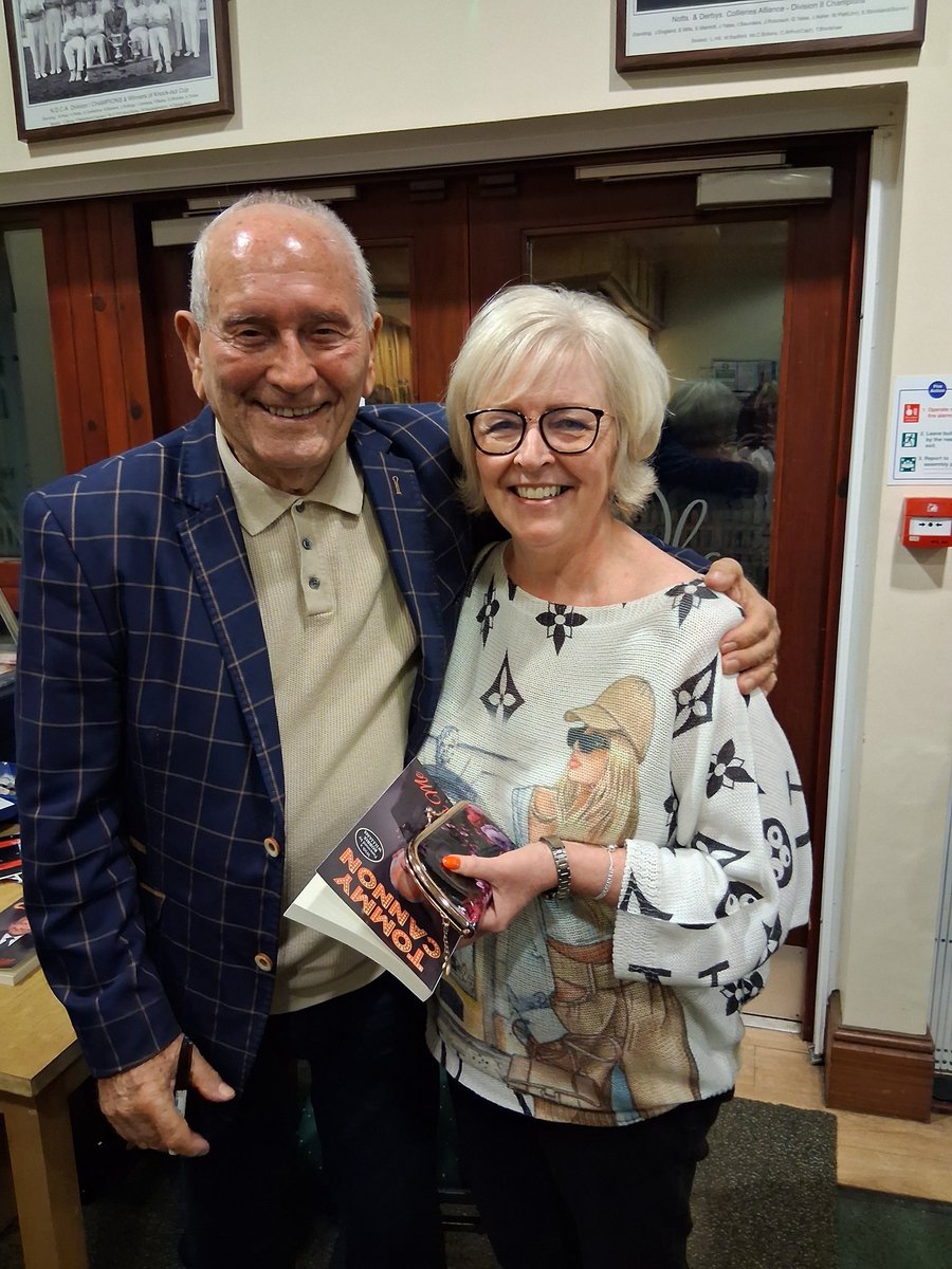 Janieluv's tweet photo. @TheTommyCannon . Photos taken few years apart.  Amazing night last night Tom. Lovely to spend some time with you. Very emotional to hear you speaking about Bobby.    Looking forward to reading the book and good luck with the albumn looking forward to that too. Xx https://t.co/Z49DaHK6Uq