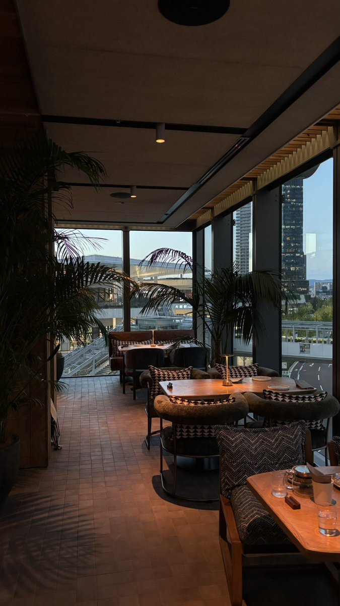 梅田に最近できた穴場カフェならここ
大阪駅からすぐやしチーズケーキが絶品すぎた