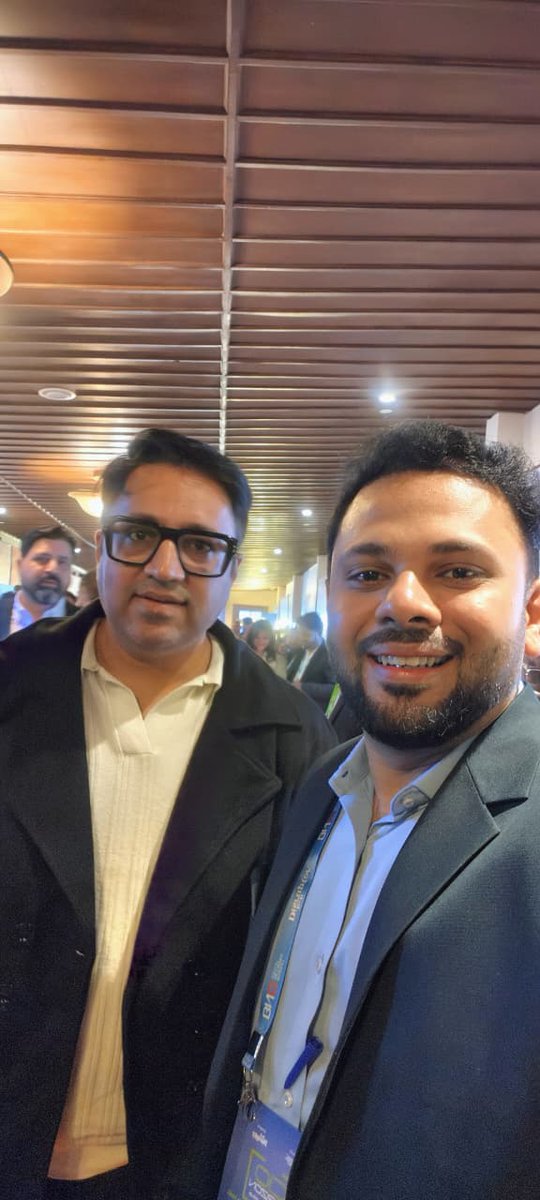 ESDSDataCenter's tweet image. Team ESDS alongside Ashneer Grover at #CIOHorizon2025, Mussoorie, among India’s brightest minds driving innovation and enterprise transformation.