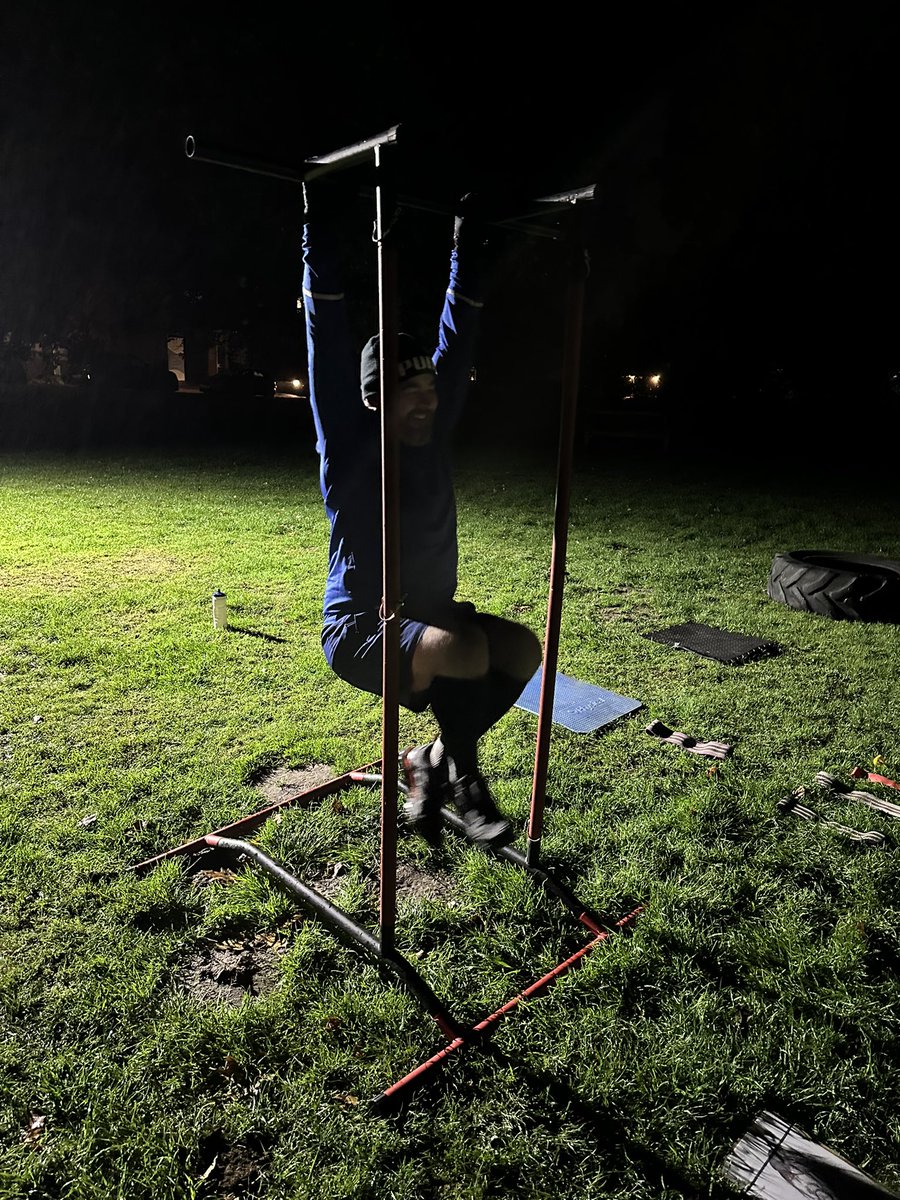 LearnSkydiving's tweet photo. Good effort doing those 18 stations team. 🏃‍♀️🏃‍♂️🏋️‍♂️

We run our Fitness sessions next to Hartley Wintney Cricket Club, 
RG27 8PG

Our fitness sessions run on: 
Monday: 19:00-20:00
Wednesday: 19:00-20:00
Friday: 19:00-20:00 

It’s only £5 a session. 
https://t.co/ld0bmoBrqO https://t.co/Hw0siCi6TH