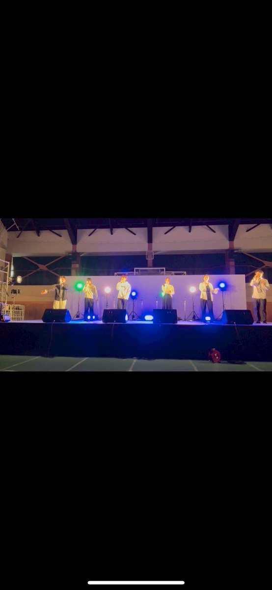 Musegachilive's tweet photo. 【出演バンド紹介】

💪y(oung)-llow💪

皆さんこんにちは！新潟県立大学アカペラサークルmashから参りましたy(oung)-llowです！私たちはとにかく盛り上がる曲を演奏したいと思います。ちょっと聞いたことあるバンドだなと思う方も初めて聞いてくれた方も心に残ってくれたらうれしいです。 https://t.co/Zb74o5cPOZ