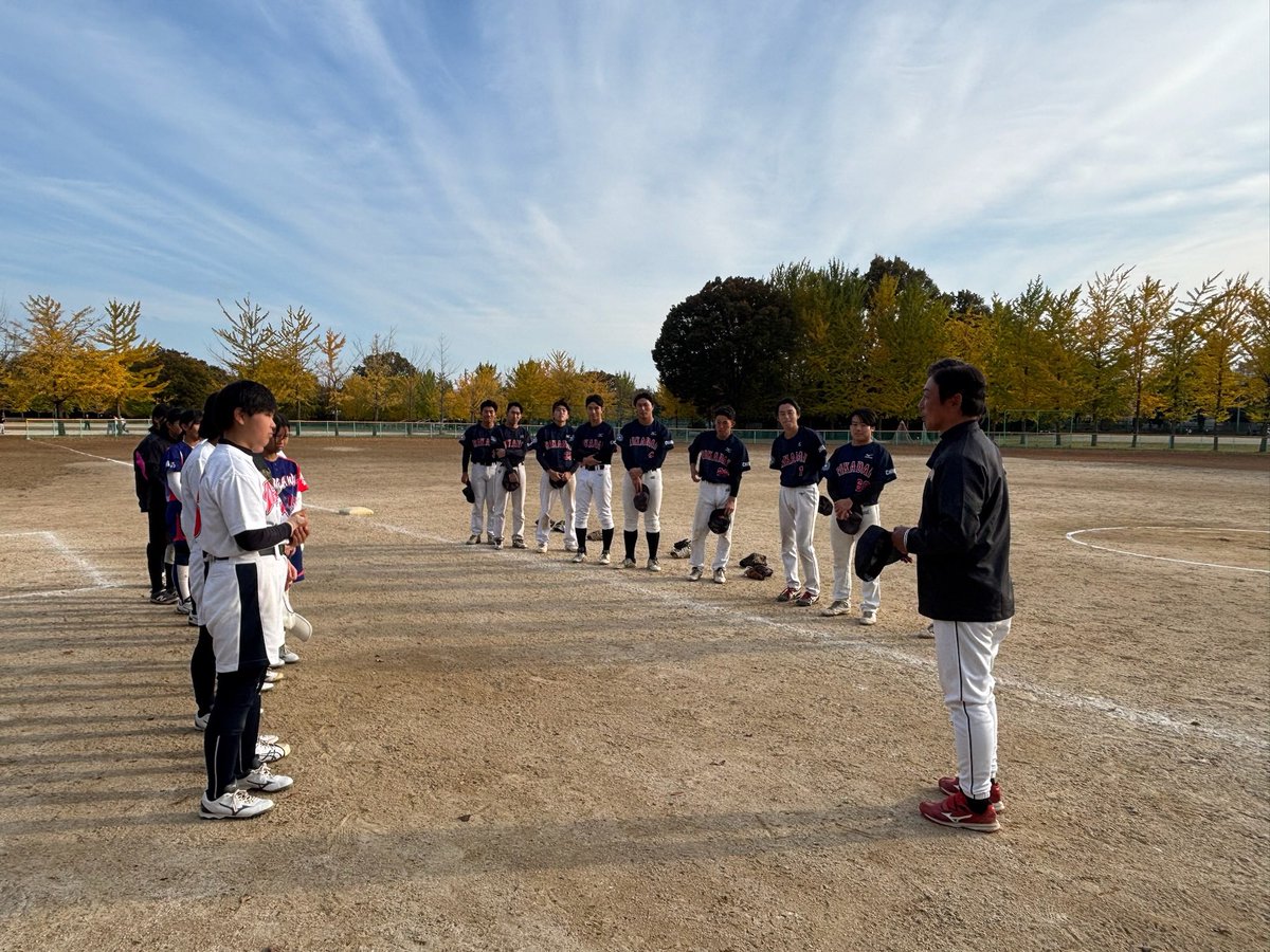 1977tussoftball's tweet photo. [クリニック]
本日福島県会津地方の合同チームの皆様が理科大グラウンドにお越しくださいました。
遠方からお越しくださりありがとうございました。 https://t.co/EXayVy9mxs