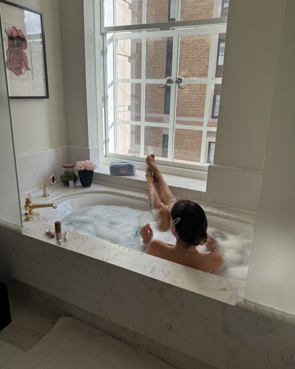 FSLondon Tower Bridge tweet media