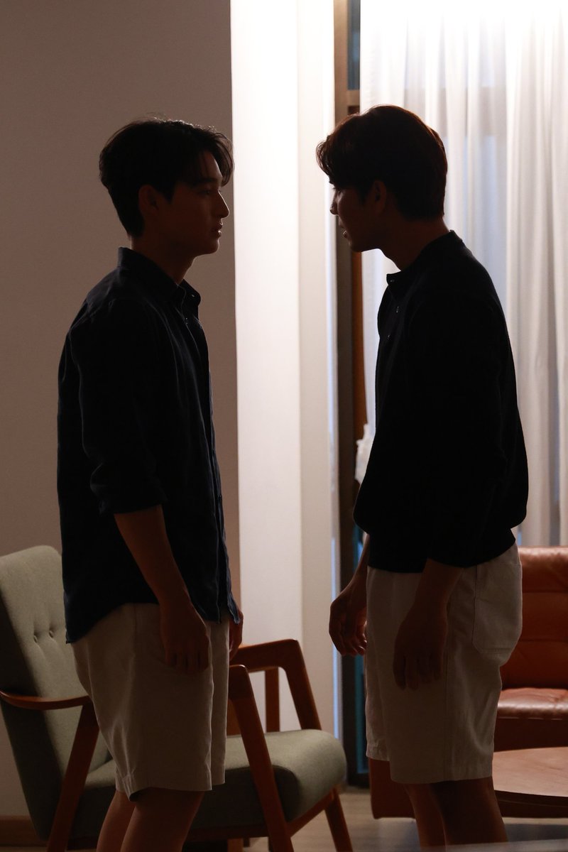 go2_infinity's tweet photo. 🗓Today Ep.6
ภูริชกับนาวา ในสถานการณ์ตึงเครียส!! 
✨️เพียงนาวา Lover Merman 🧜‍♂️ 
ทุกวันเสาร์  22:30 น. ช่อง 7HD กด 35 และ https://t.co/ns15YCUCBq

รับชมพร��อมกัน เสาร์นี้!! เวลา 22:30 น. ช่อง 7HD กด 35 และ https://t.co/ns15YCUCBq

ดูย้อนหลังได้ทาง 
🔴 YT : GO2INFINITY 
วันเสาร์ 23:30 น. (TV VER.)
🟣 GagaOOLala 
วันเสาร์ 23:30 น. (UNCUT)
🌏 Viki 
วันเสาร์ 23:30 น. (UNCUT)
🔴 YT : GO2INFINITY 
วันอังคาร 18:00 น. (UNCUT)

#เพียงนาวา #Lovermerman