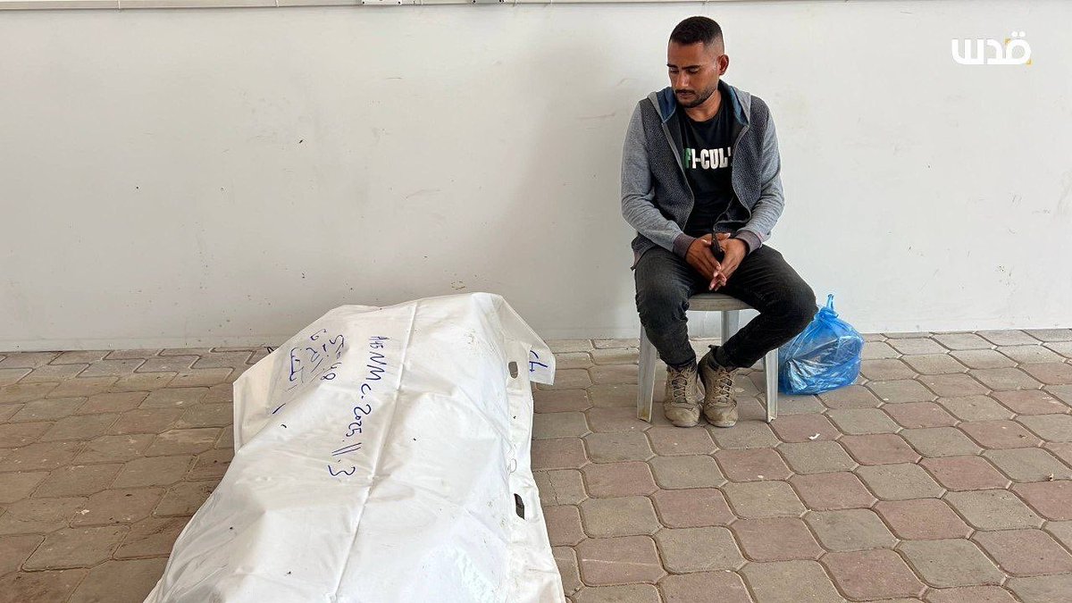 Bugün israil 15 şehidin cesedini daha teslim etti..

Hepsinde işkence ve yanık izleri varken çoğunun iç organları çalınmış..!!