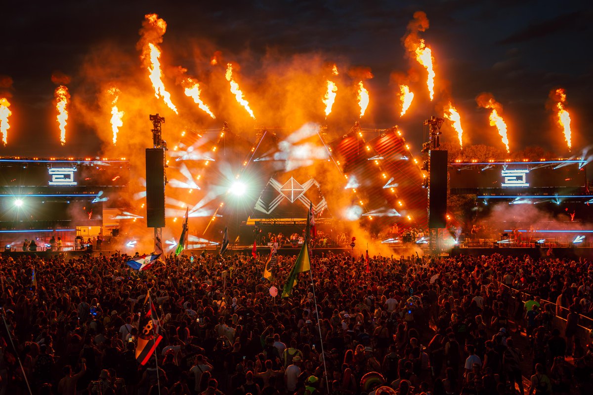 EDC Orlando tweet media