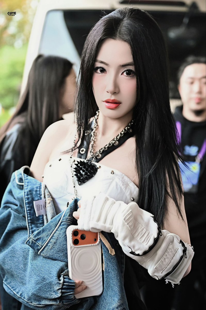 2_8DIAMOND's tweet photo. #戴萌 成都 · 奇幻乐园音乐节 2025.11.08
#DAIMENG #Diamond #ダイモン #다이멍 #đớimanh #TrinityA #TrinityA_代号3A https://t.co/93s7U6uldk