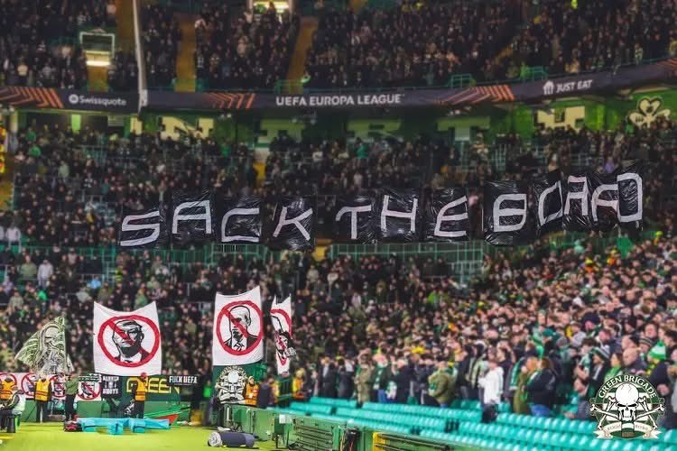 𝐂𝐚𝐬𝐮𝐚𝐥 𝐔𝐥𝐭𝐫𝐚 𝐎𝐟𝐟𝐢𝐜𝐢𝐚𝐥 tweet media