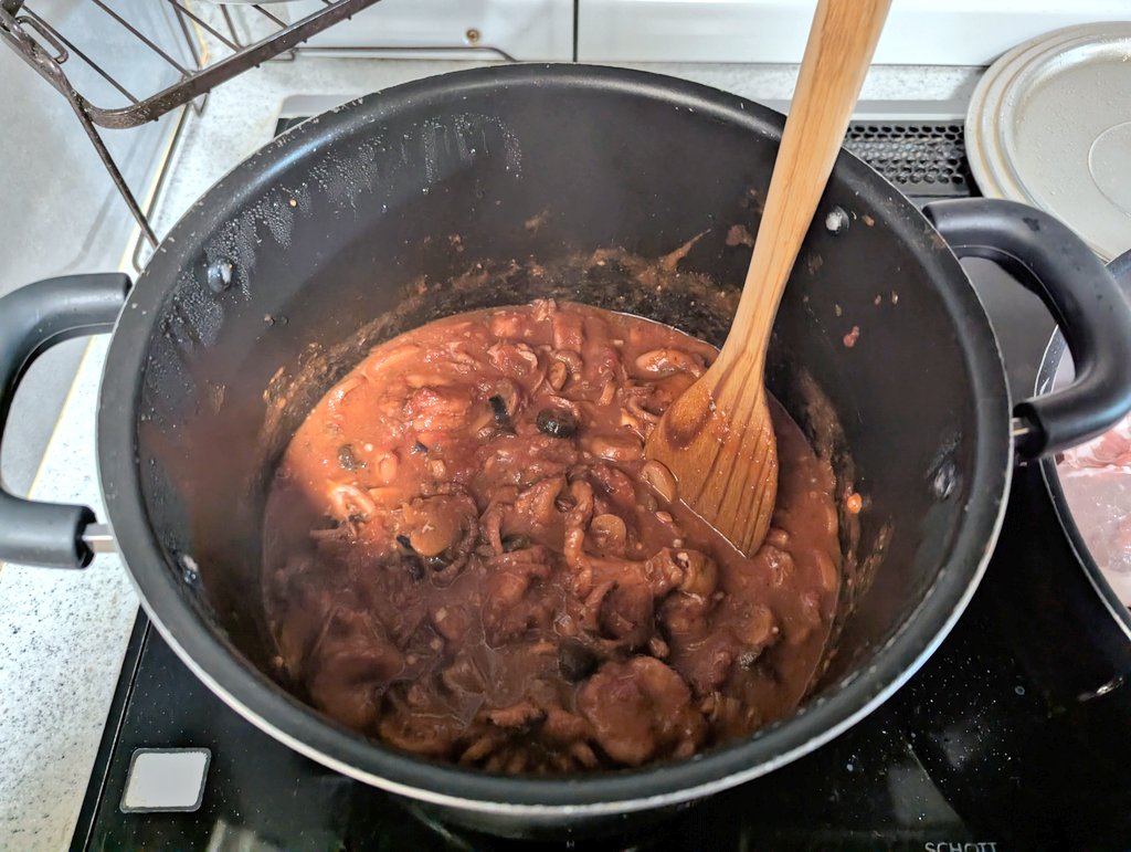 mofumokodogs's tweet image. YouTubeのオススメで出てきた
タコのトマト煮ルチアーノ風👍
コレはめちゃ簡単で美味いくて良いわー笑
レギュラー確定ですね✌️

＃料理男子　＃晩酌
#料理好きな人と繋がりたい