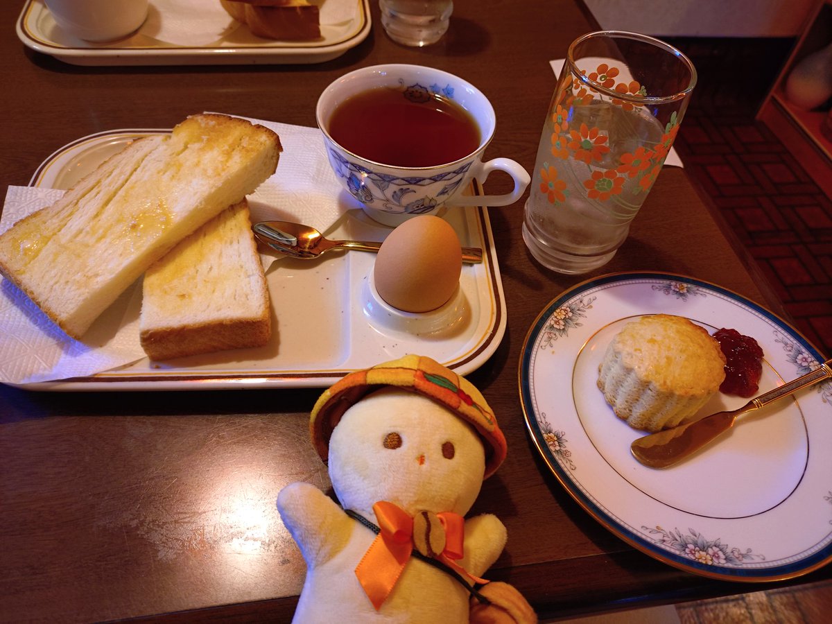 喫茶ニュータイガーさんとこでまたモーニング♪
スコーンもおいしかったです。
#喫茶店