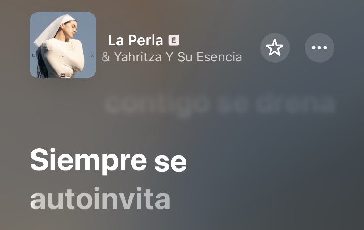 cuando dijo esto teniendo él una (1) nominación y ella 13