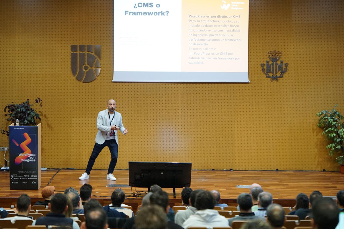 WordCamp Valencia - WordPress tweet media