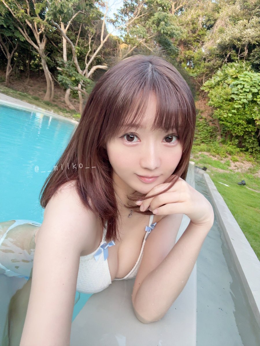 じゃ、いれるね…♡