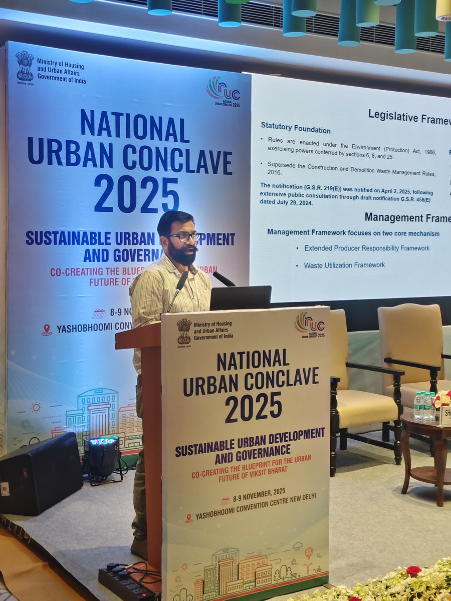 SwachhBharatGov's tweet photo. The session focussed on National and Global Policy Perspective, Implementation Approach & Best Practices, Standards setting and Research Advancements enhancing Utilization of C&D waste, The Industry Approach- Value for CDW and City Level Planning. #UrbanConclave #SwachhBharat https://t.co/iaWtwbHDfk