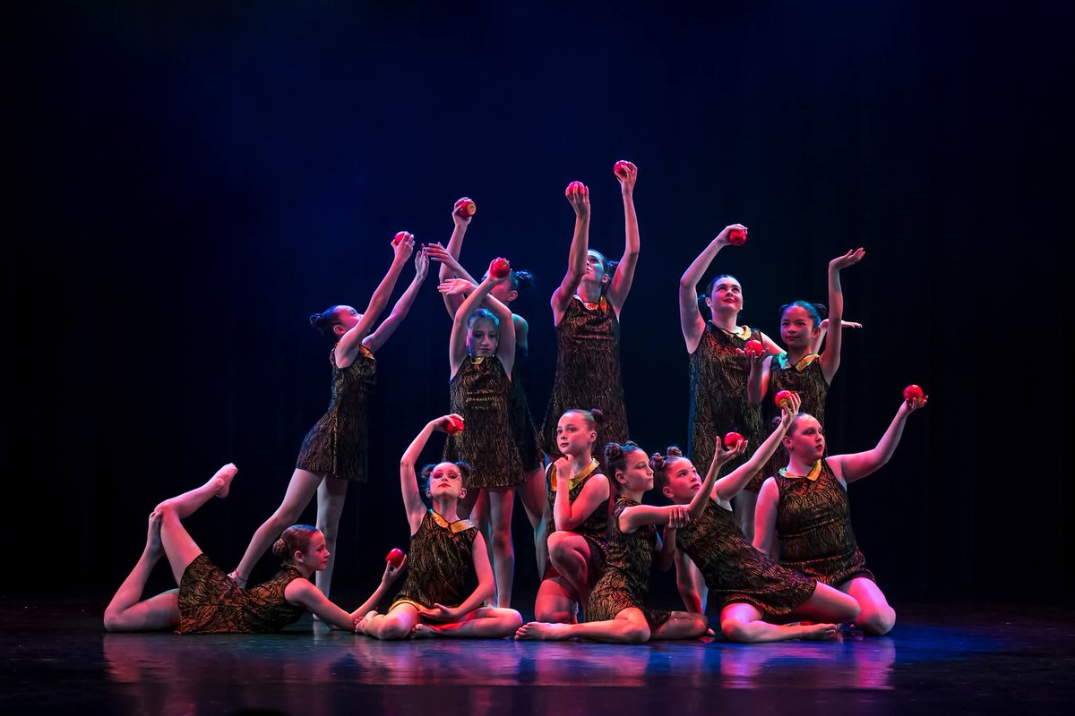 Carly Harding tweet media