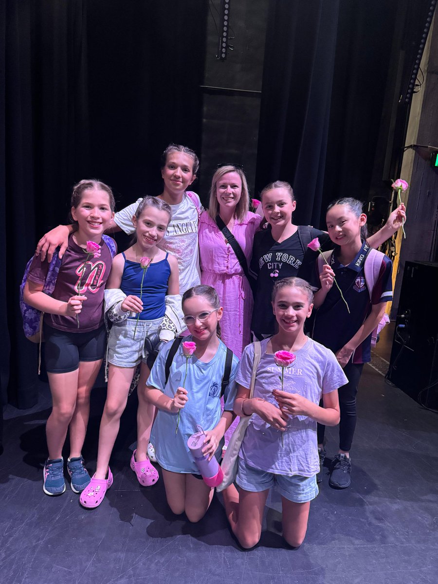 Carly Harding tweet media