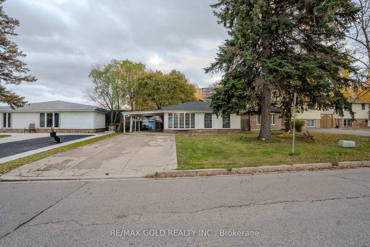 sandeepsingh89's tweet image. Looking for your dream home? Take a peek at our newest listing in BRAMPTON1.
- Sandeep Pawar #5026396 with RE/MAX Gold Realty Inc.
- Contact me at 647.569.9991