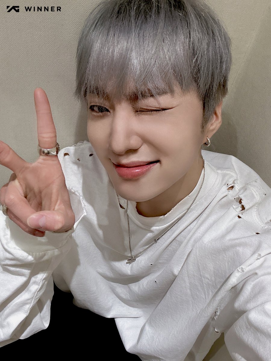 yginnercircle's tweet image. #THANKUINNERCIRCLE

눈치 없는 두근거림에
인서를 향한 떨린 마음 들켜버림!🫨

#KANGSEUNGYOON #강승윤 #YOON
#WINNER #위너 #2ndFULLALBUM #PAGE2