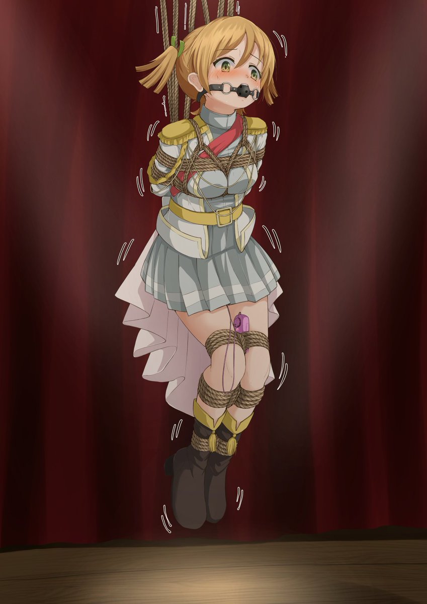 femto_pixiv's tweet photo. 吊るされななちゃん。（少女☆歌劇レヴュースタァライト）

差分とか：https://t.co/5pcGk1P4te https://t.co/8GZ4iIul1L