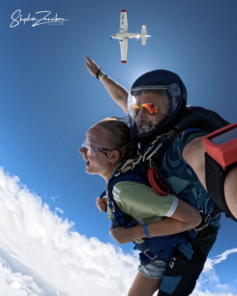 Fear says NO. Adventure says YES🙌 
Which side are you on? 🪂