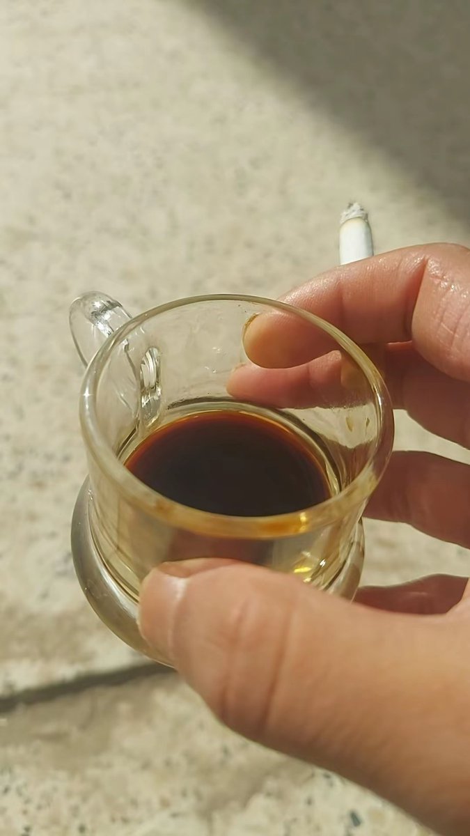 sim787203's tweet image. vm.tiktok.com/ZNHctwAL3oT3S-…