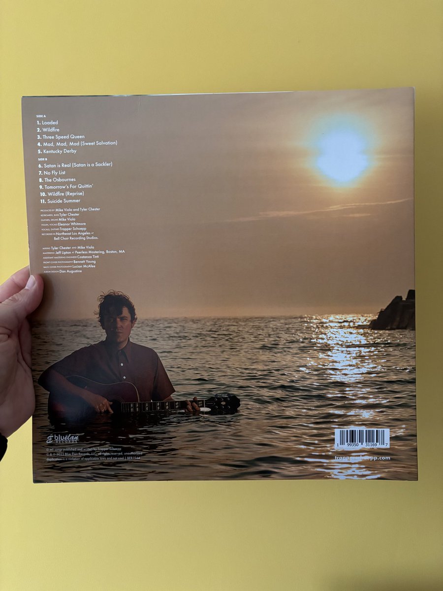 It’s here! 🔥All the way from Wisconsin. 

Eagerly awaited, better late than never. And utterly brilliant, <a href="/trapperschoepp/">Trapper Schoepp</a> 😎🔥 🎸 

Trapper Schoepp; Osborne, 2025.

#newmusic #NowPlaying #Osborne #rocknrollbunker

Thanks to the drug suppliers extraordinaire <a href="/waxandbeans/">Waxandbeans</a> 🤍🖤