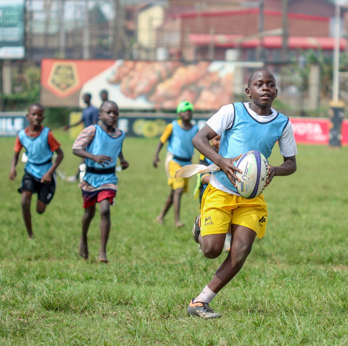 Rugby success formula at Kyadondo Rugby Academy.

1. Listen carefully to instructions 
2. Get moving immediately 
3. Master every drill 
4. Then attack with confidence.

#KyadondoRugbyAcademy #KyadondoAt25 #ForRugbySince1999
📸 <a href="/NyerereJ34/">Nyerere Julius⚡🏀</a>