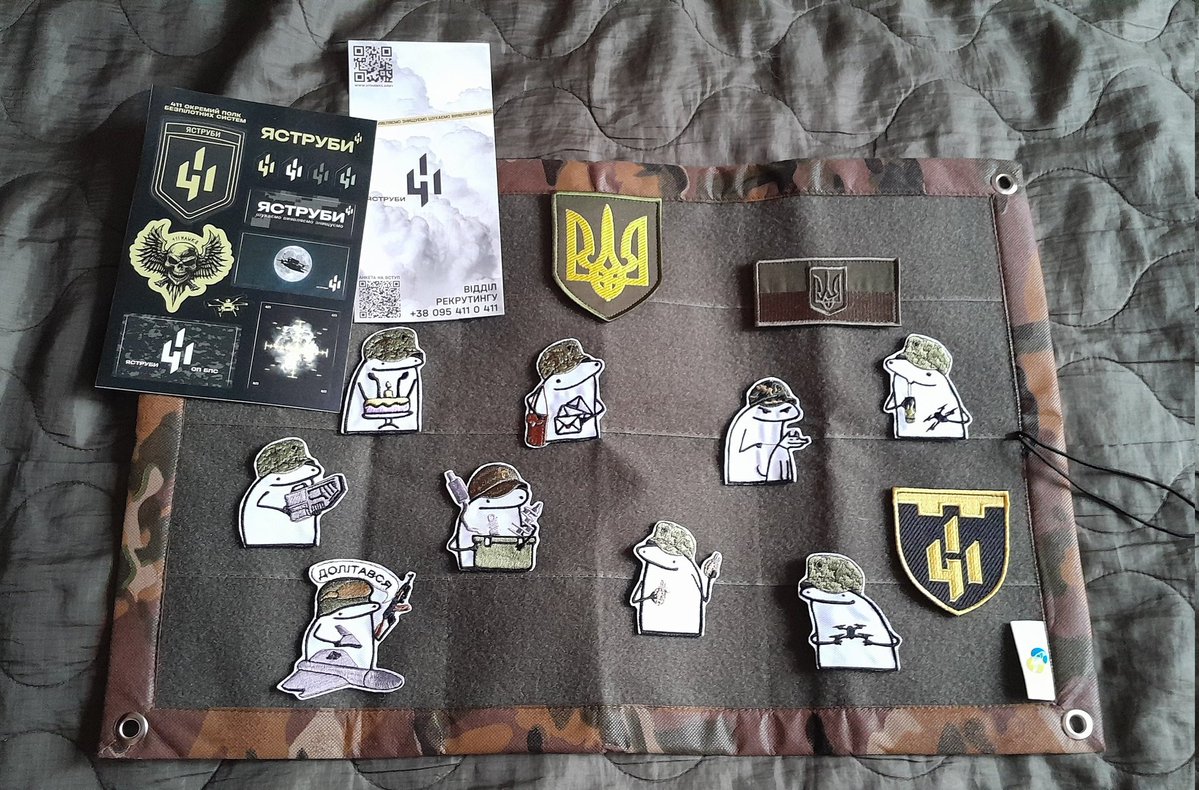 Rootdar's tweet image. #PATCH RAFFLE! #UPD
💬 ❕️ONE MORE FLORK PATCH ADDED❕️

● Now the raffle prize consists of:
•‼️12 patches: 9 Flork patches, 2 🇺🇦 trizub patches, 1 patch &quot;411 regiment&quot;
•40×60cm patch board
•Hawks stickerpack

🎫 5 $€£ per ticket
ℙ𝕒𝕪𝕡𝕒𝕝: RootingDar@gmail.com

‼️‼️…