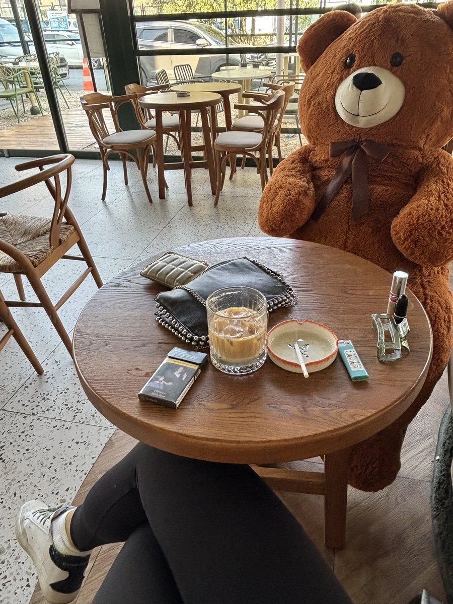 sonunda dateye cıkmayı hak eden ayımı buldum