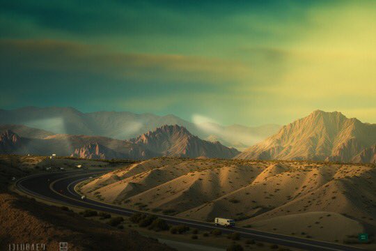 objetsdot's tweet image. Photo challenge, show us a photo displaying depth!