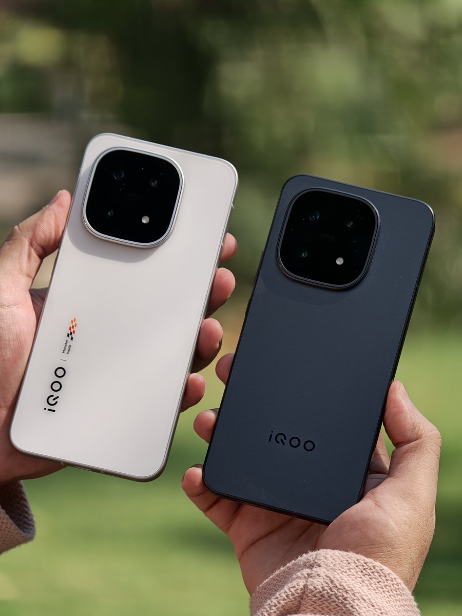 Which iQOO 15 color do you prefer? 👀

Legend 🤍 or Alpha 🖤