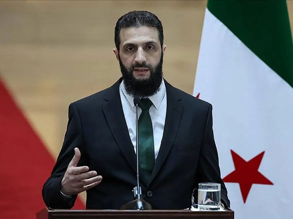 Colani'den Şara'ya: Yaptırımlar Kalktı Tartışmalar Alevlendi 

buff.ly/naUuGvD