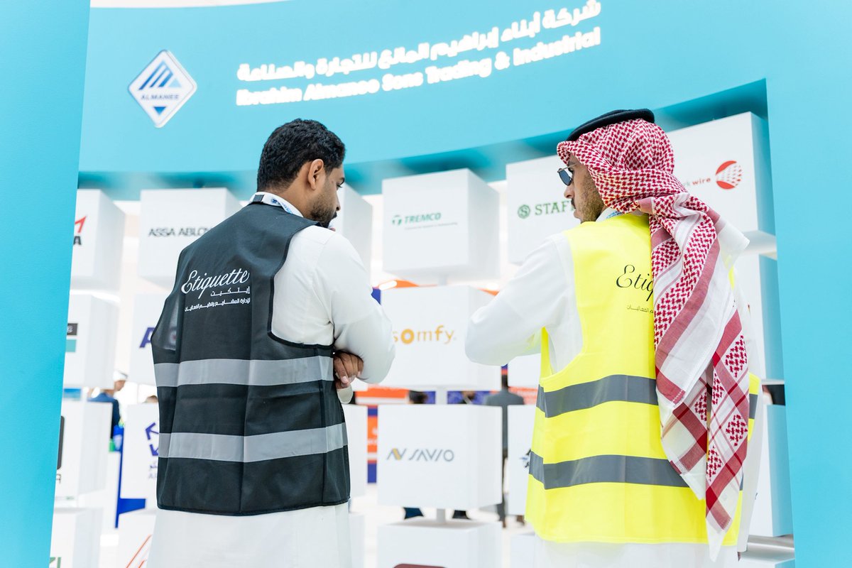 Almanee_sa's tweet photo. بكل فخر نعلن عن نجاح مشاركتنا في معرض البناء السعودي 2025، والذي أُقيم في أرض المعارض – جناح 1A-415، من 3 إلى 6 نوفمبر.

كان حضورنا في المعرض فرصة استثنائية لعرض أحدث حلول الألمنيوم والزجاج، واستقبال شركائنا وزوارنا من مختلف القطاعات.
شهد جناحنا تفاعلًا لافتًا واهتمامًا واسعًا بما قدمناه من منتجات متطورة ومشاريع نوعية، وهو ما يعكس ثقة السوق بعلامتنا.

شكرًا لكل من ساهم في هذا النجاح، ونعدكم بمزيد من التميز والابتكار في المرحلة القادمة.

#المانكو
#المانع