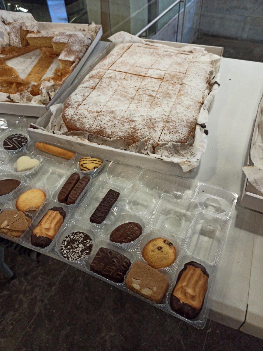 ☕¡Este año hay cafe!! ☕

30 minutos para tomar el aire acompañado de un cafe y unos dulces y seguimos con las ponencias de la mañana.

Esperamos que todos l@s asistentes esten disfrutando tanto  cómo nosotros 😋
#BitUP #CoffeeTime #Cibersecurity