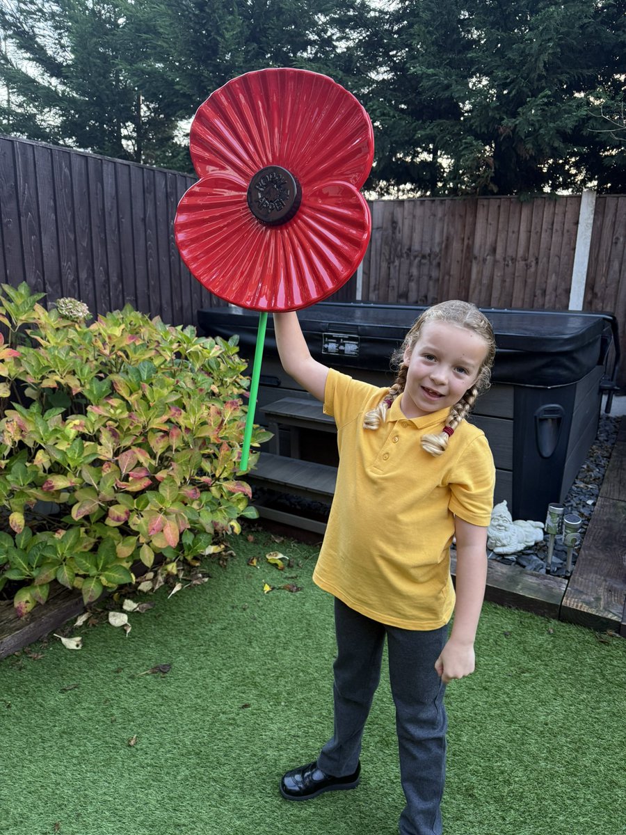 Dr Carl Austin-Behan OBE “Ozzy” 💙 (@carlaustinbehan) on Twitter photo 