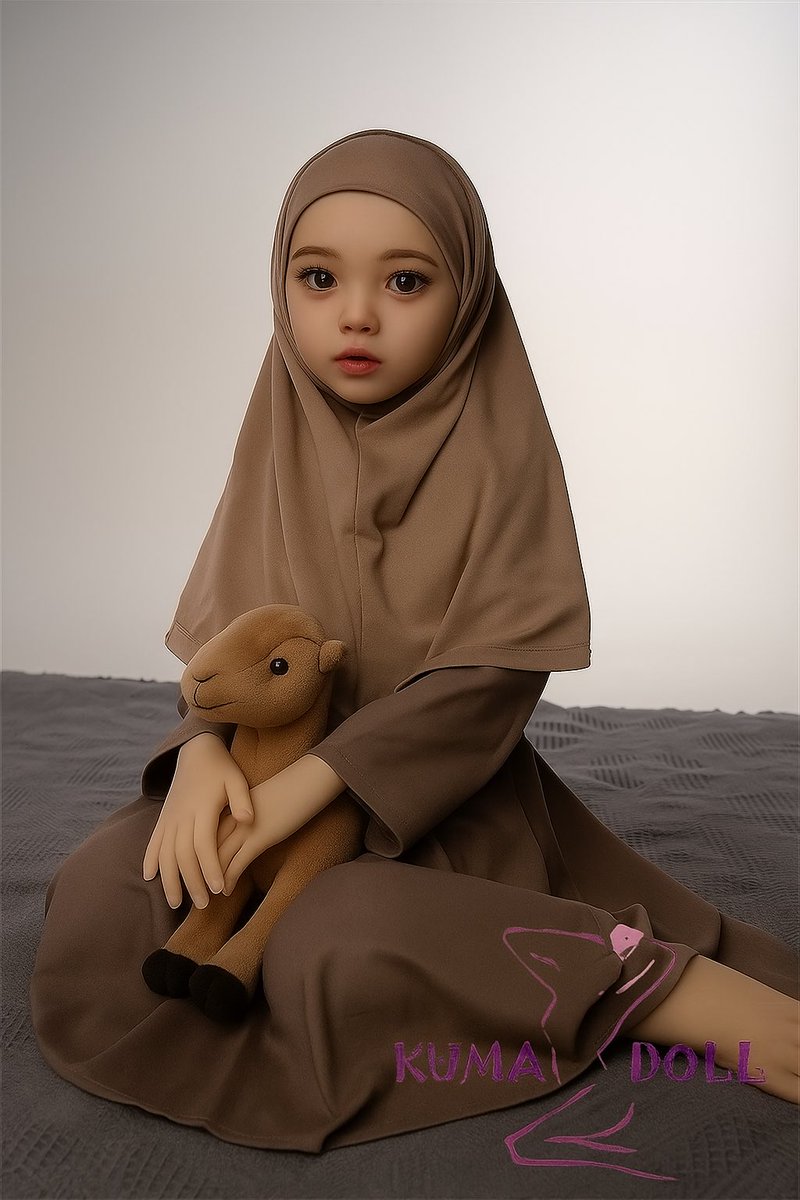 SJallamion's tweet image. Scandale des poupées sexuelles : le géant chinois SHEIN réitère ses excuses et présente une version plus conforme aux règles en vigueur chez certains utilisateurs.

(Satisfait ou remboursé : délai de répudiation jusqu’à 3 mois selon les prescriptions de la Sourate 65, verset 45)