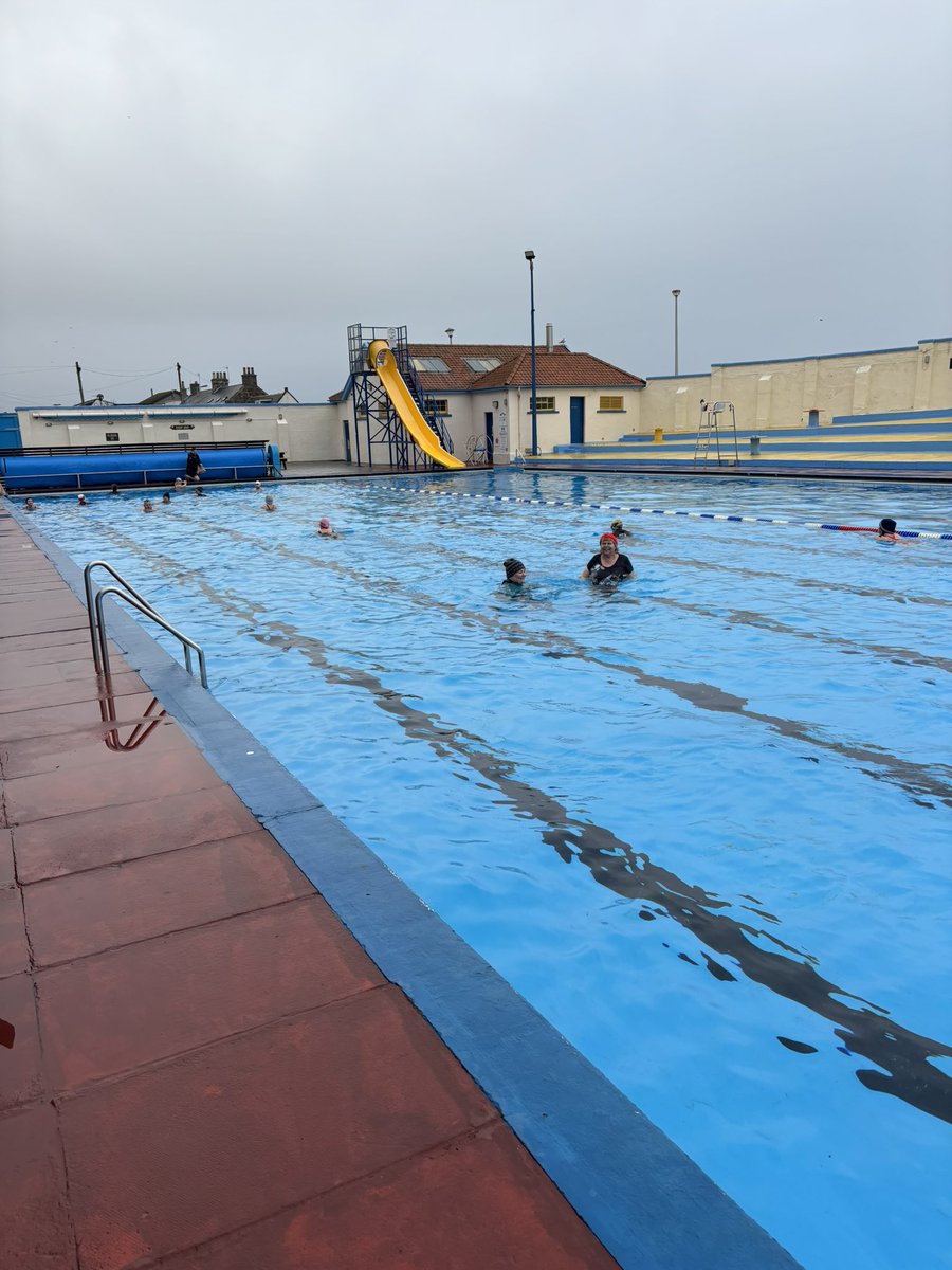 FofSOAP's tweet image. We are off with #ColdWater 2025-6! Walk ups still available #Swimming #Lido #Health #Stonehaven