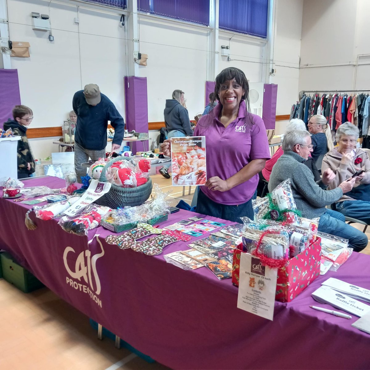 wellyeco's tweet image. INDOOR BOOT SALE &amp;amp; SWAP SHOP on now! 

The place to be is Glamis Hall this Saturday morning (8th November) 9am-12 midday for their Indoor Boot Sale.

The are lots of second hand stalls including Swap Shop plus there&apos;s hot food &amp;amp; a cafe too. 

See you this morning 9-12! #swapshop