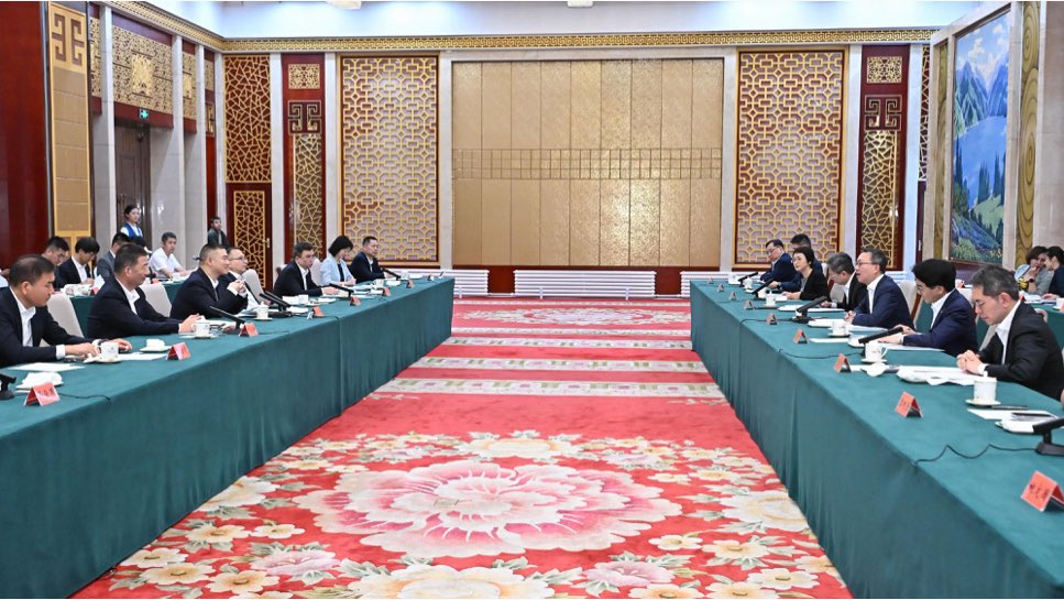 TomFuTomFu's tweet photo. The Secretary for Justice led a cross-professional delegation to visit Urumqi, Xinjiang.
      
#explorehk #explorehongkong #hkrules #hk #hongkong #hklawyer #law #legal #lawyer #tomfu #傅嘉綿 #律師 #中國 #香港 #Urumqi #Xinjiang #新疆 #乌鲁木齐 https://t.co/IIkwFQ8fME